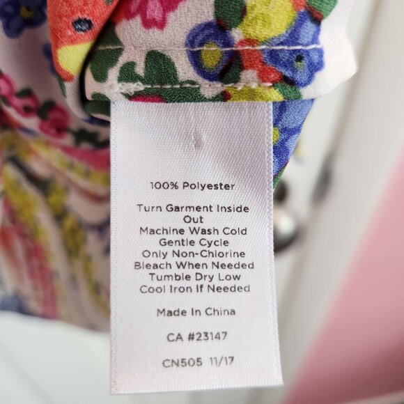 Talbots Multicolor Floral Print Blouse Size Medium Short Sleeve Spring Blouse - Picture 5 of 8